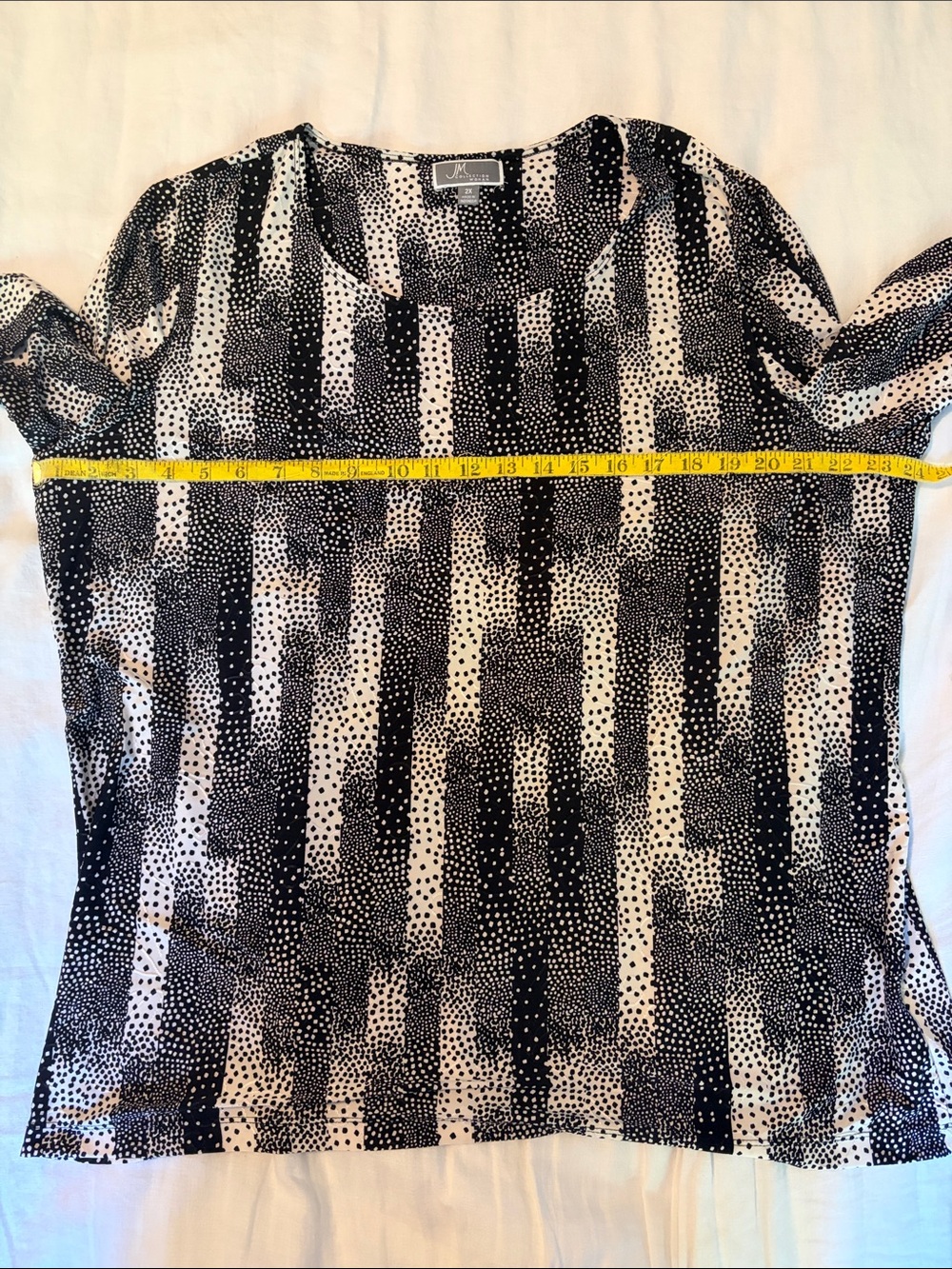 JM Collection Black and White Abstract Dot Stripe Scoop Neck Long Sleeve Top - Picture 3 of 7